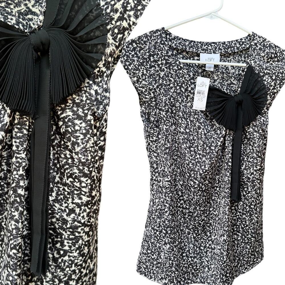 NWT Loft Ann Taylor black, white and black sleeveless top black sheer bow XS